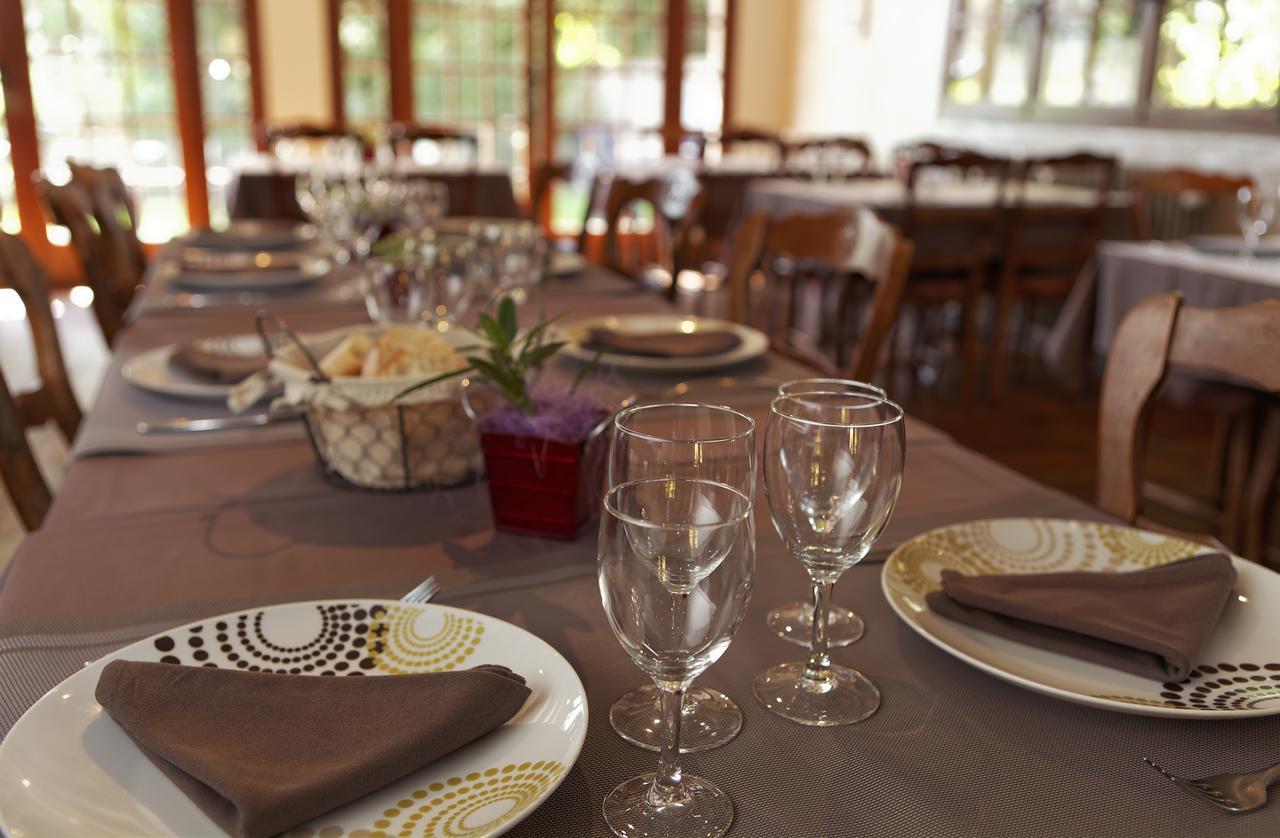 Le Galoubin Hotel Ranchot ภายนอก รูปภาพ